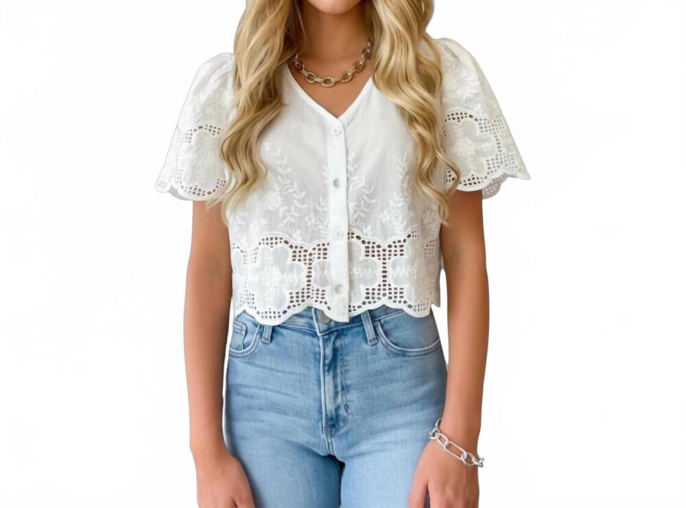 NEW TAELYNN lace crop top in white
